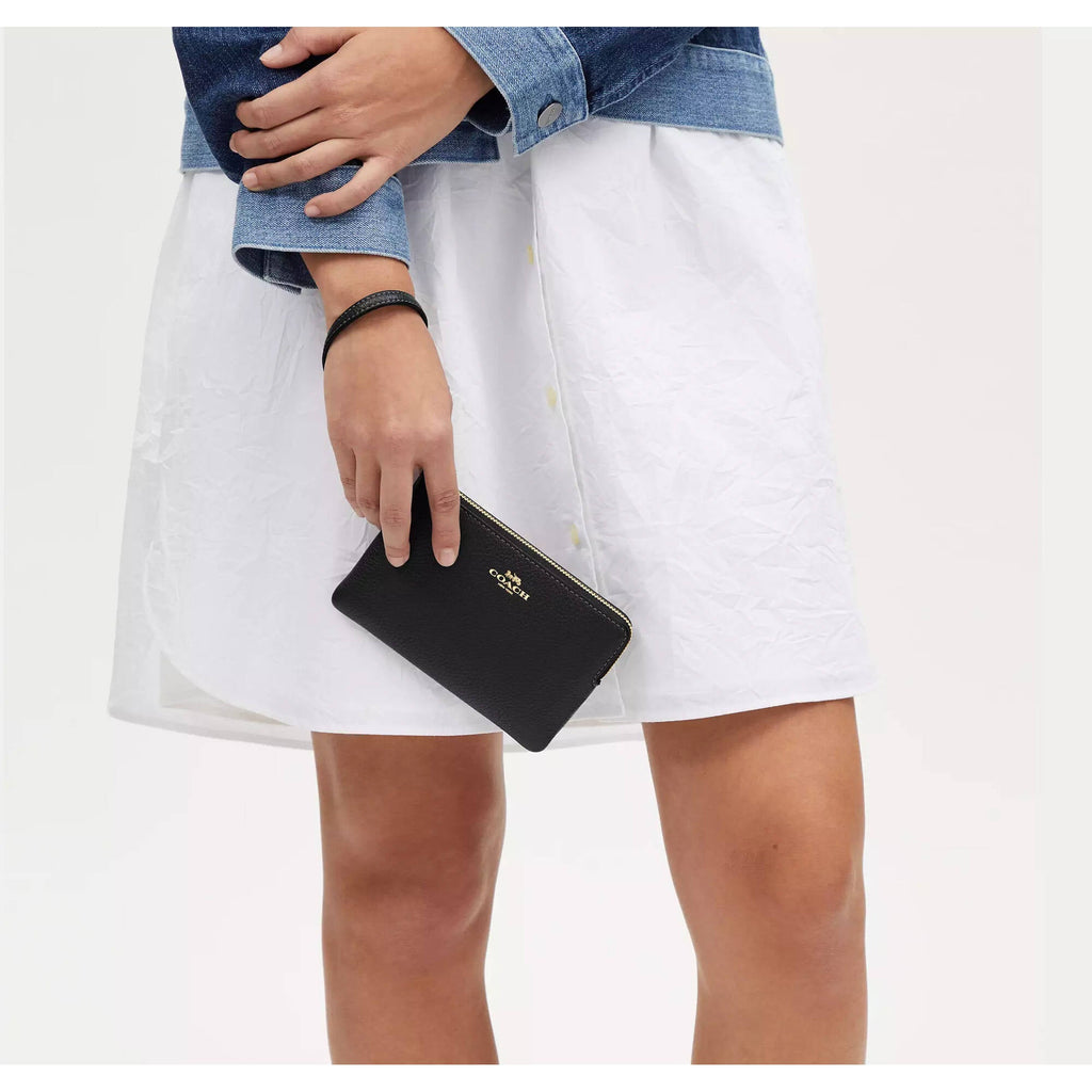 Coach Women's Wristlet - Pebble Leather Corner Zip, Gold/Black | CP483 BLK