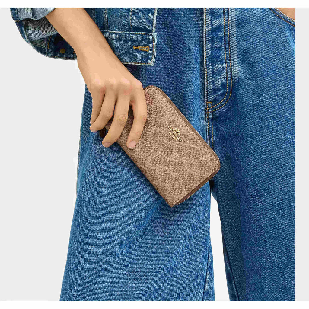 Coach Women's Zip Wallet - Signature Canvas Medium Id Gold/Tan/Brown | CW781 BRN