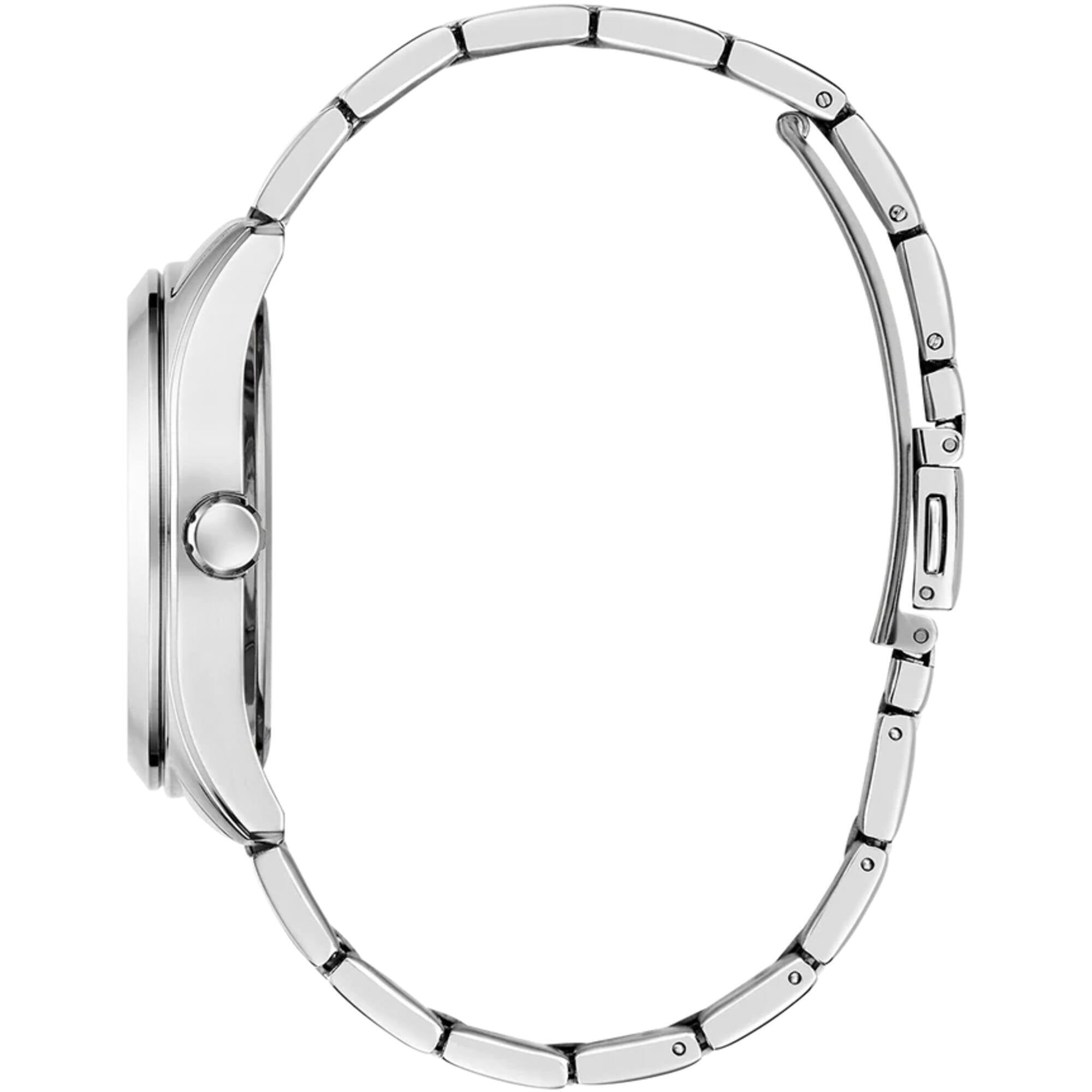 Guess Women's Watch - Quartz Silver Tone Stainless Steel Bracelet Date-Day | GW0760L1